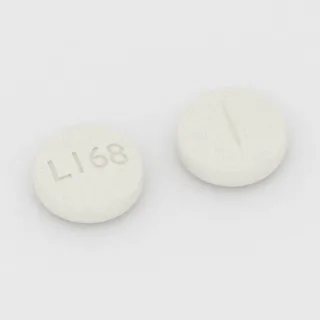 Kandesartan 4 mg tablet: beyaz, yuvarlak, 7 mm, çentikli, üzerinde L168 baskısı var.