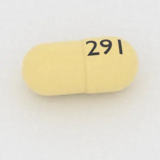 Cetirizin 10 mg Kapsel: gelb, 14 mm, Prägung 291.