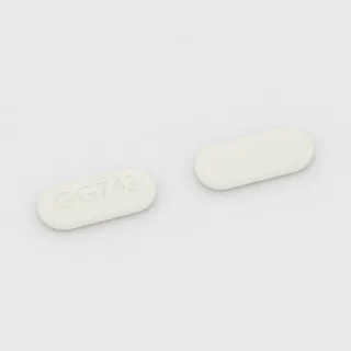 Ciprofloxacin 750 mg tablet: white, capsule-shaped, 22 mm, imprinted GG743.