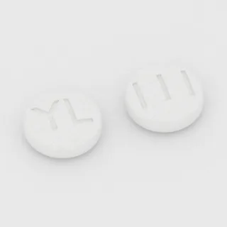 Anastrozole 1 mg en comprimé : blanc, rond, 6 mm, inscription YL sur une face et 111 sur l'autre.