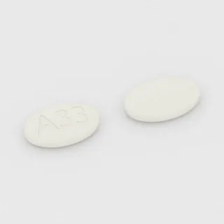 Sefuroksim 250 mg tablet: beyaz, oval, 16 mm, üzerinde A33 baskısı var.