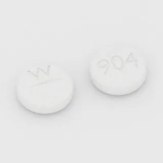 Tablet Kaptopril 50 mg: putih, bulat, 8 mm, bergaris bagi, dengan kode cetak W di satu sisi dan 904 di sisi lainnya.
