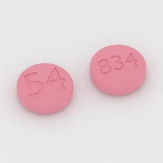 Clopidogrel 75 mg Tablette: rosa, rund, 9 mm, Prägung 54 auf der einen Seite und 834 auf der anderen.