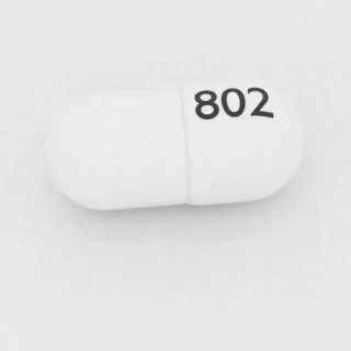 كبسولة سيفالكسين 500 mg: أبيض، 20 مم، النقش 802.