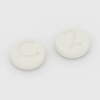 Clonazepam 2 mg Tablette: weiß, rund, 8 mm, Prägung C auf der einen Seite und 2 auf der anderen.