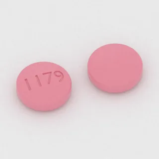Ambrisentan 5 mg Tablette: rosa, rund, 8 mm, Prägung 1179.