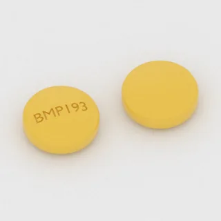 एमोक्सिसिलिन 50 mg टैबलेट: पीला, गोल, 6 mm, इम्प्रिंट BMP193।