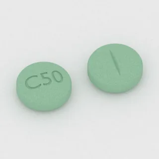 Chlortalidon 50 mg, tabletka: zielona, okrągła, 7 mm, z linią podziału, z oznaczeniem C50.