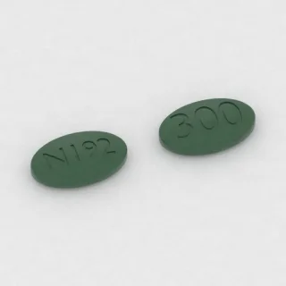 Cimetidin 300 mg Tablette: grün, oval, 14 mm, Prägung N192 auf der einen Seite und 300 auf der anderen.