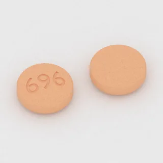 Benazepril 5 mg tablet: orange, round, 8 mm, imprinted 696.