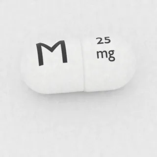 Amphetamine and dextroamphetamine 6.25 mg / 6.25 mg / 6.25 mg / 6.25 mg capsule: white and white, 18 mm, imprinted 25 mg M.