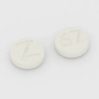 Atenolol 100 mg tablet: white, round, 10 mm, imprinted Z on one side and 67 on the other.