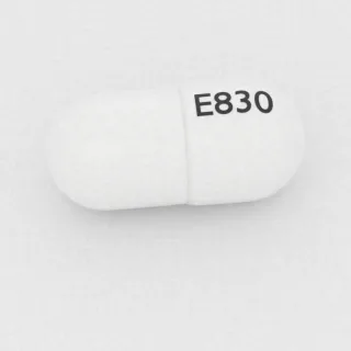 كبسولة بوسبيرون 5 mg: أبيض وأبيض، 16 مم، النقش E830.