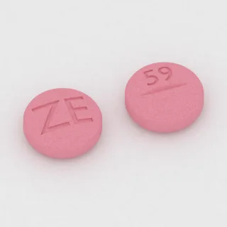 Kandesartan 8 mg tablet: pembe, yuvarlak, 7 mm, çentikli, bir yüzünde ZE, diğer yüzünde 59 baskısı var.