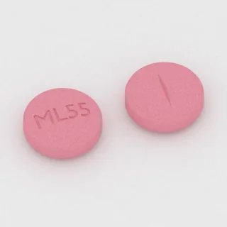 Kandesartan 32 mg tablet: pembe, yuvarlak, 10 mm, çentikli, üzerinde ML55 baskısı var.