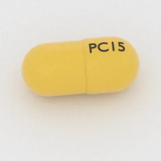Benzonatat 200 mg Kapsel: gelb, 9 mm, Prägung PC15.