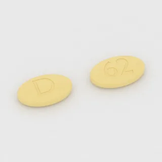 Clarithromycin 250 mg Tablette: gelb, oval, 15 mm, Prägung D auf der einen Seite und 62 auf der anderen.