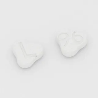 Chlortalidone 15 mg en comprimé : blanc, de forme libre, 7 mm, inscription L sur une face et 96 sur l'autre.