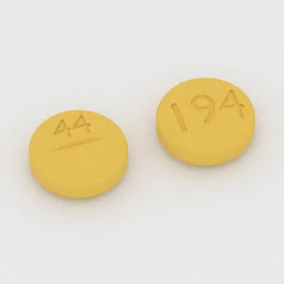 क्लोरफेनिरामिन 4 mg टैबलेट: पीला, गोल, 8 mm, विभाजन रेखा सहित, एक तरफ़ इम्प्रिंट 44 और दूसरी तरफ़ 194।