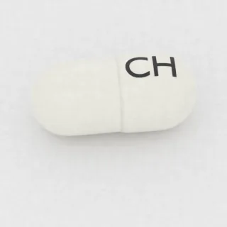 Cewimelina 30 mg, kapsułka: biała, 15 mm, z oznaczeniem CH.